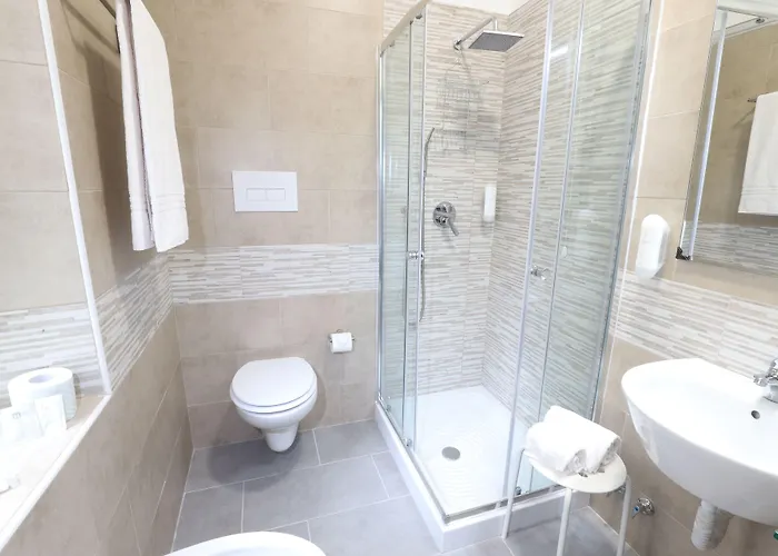 アルベルゴ レオナルド ダ ヴィンチ * ミラノ